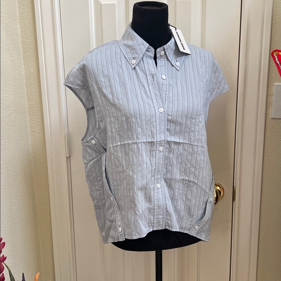 NWT Saint Art Perth Pinstripe blouse M - Picture 4 of 10